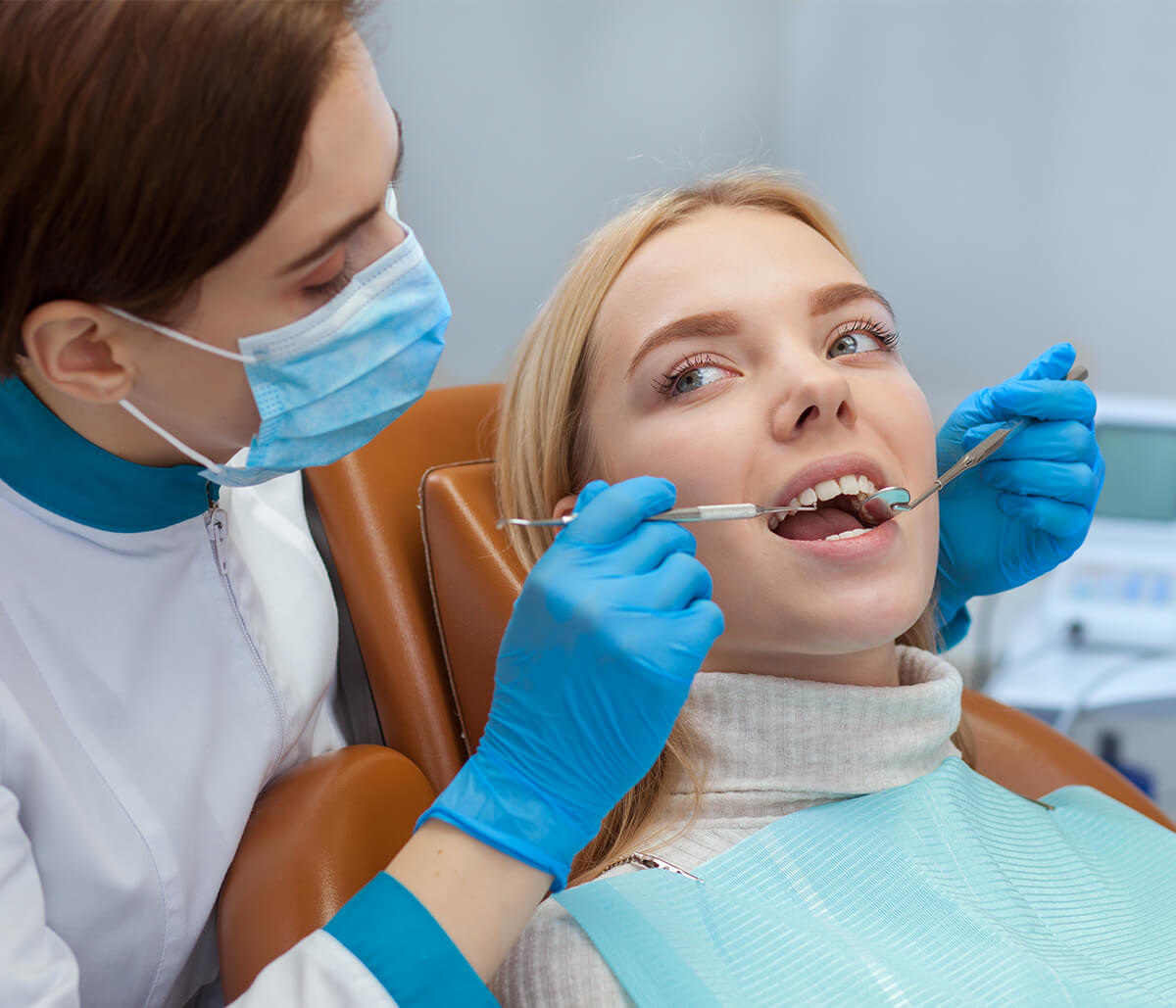 Dentist for Emergency Care in Houston Area